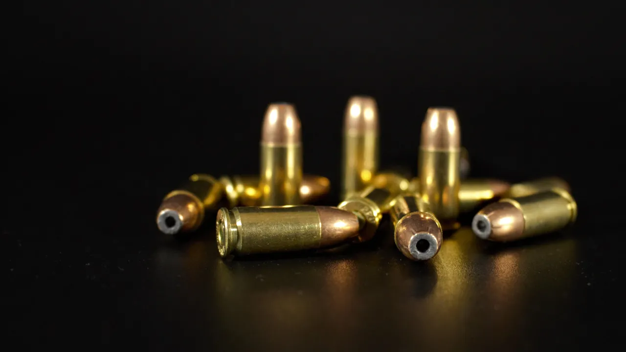 The Raptor Gun – A Symbol of Prestige and Power
