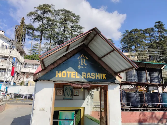 Are Customers Really Influenced by Film Stars in t...